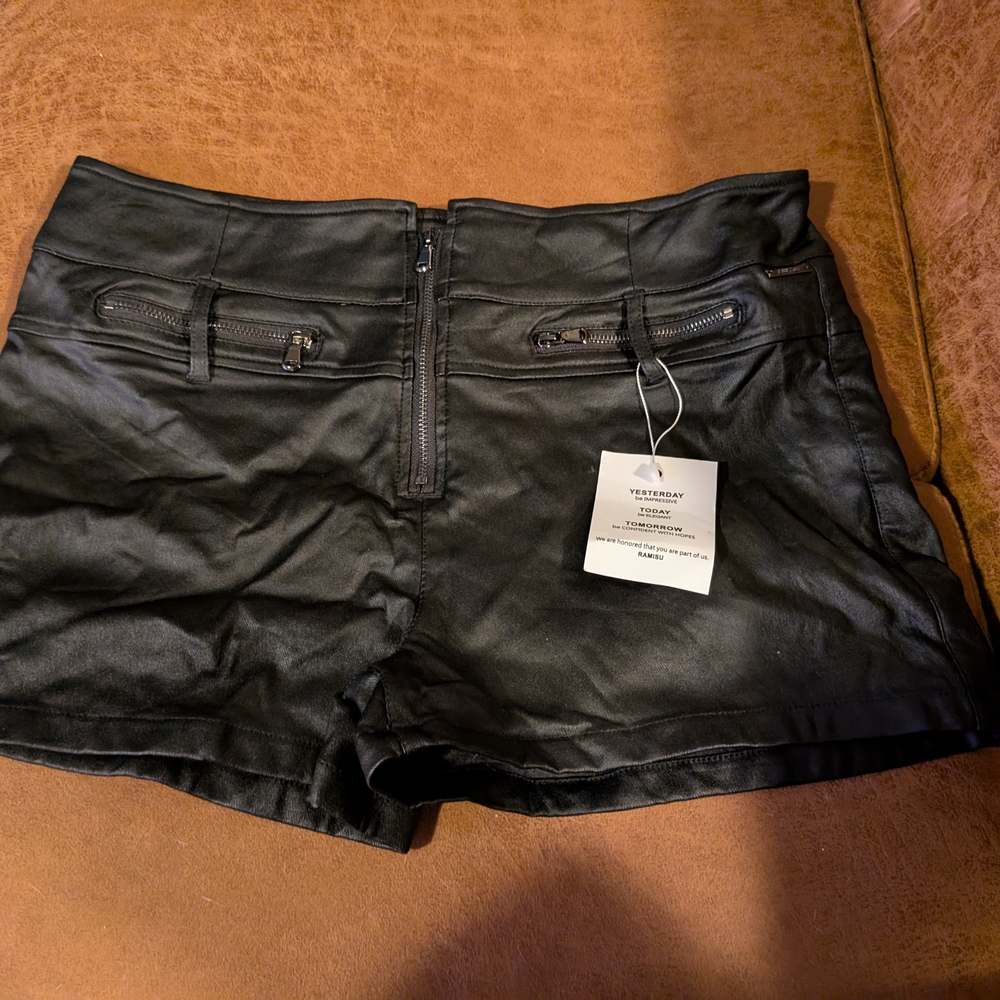 High Waist Black Shorts with Zipper Accents